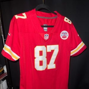 Authentic Jersey/ could fit a young child or older women/ closet kept/ no flaws